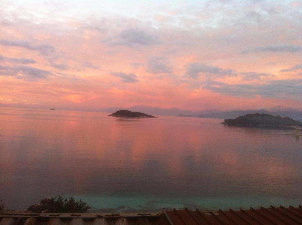 Vila Kylie Ksamil Buitenkant foto